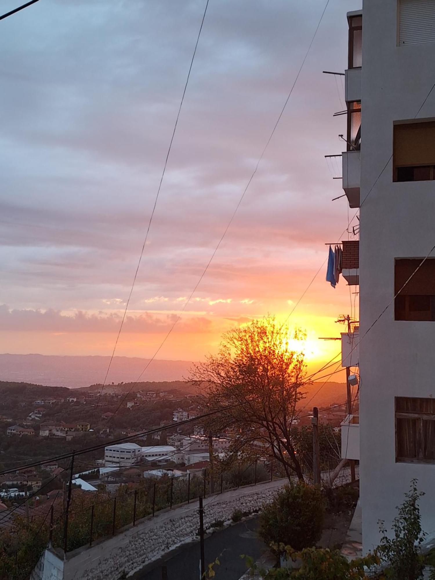 Ergi'S Bed & Breakfast Krujë Екстериор снимка