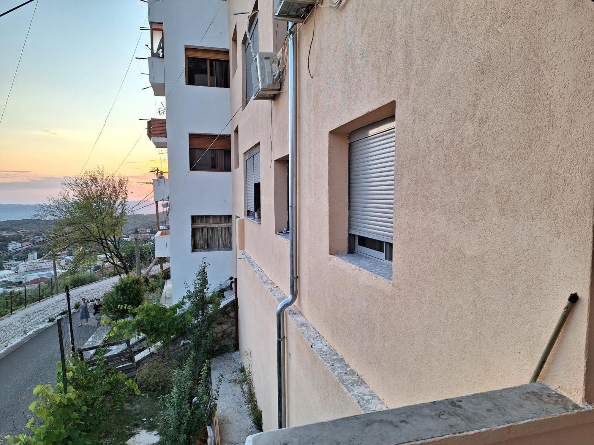Ergi'S Bed & Breakfast Krujë Екстериор снимка